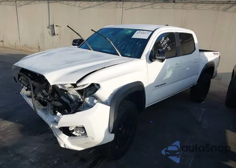 2023 Toyota Tacoma Trd Off Road из США, поврежденный, VIN 3TMCZ5AN8PM602002